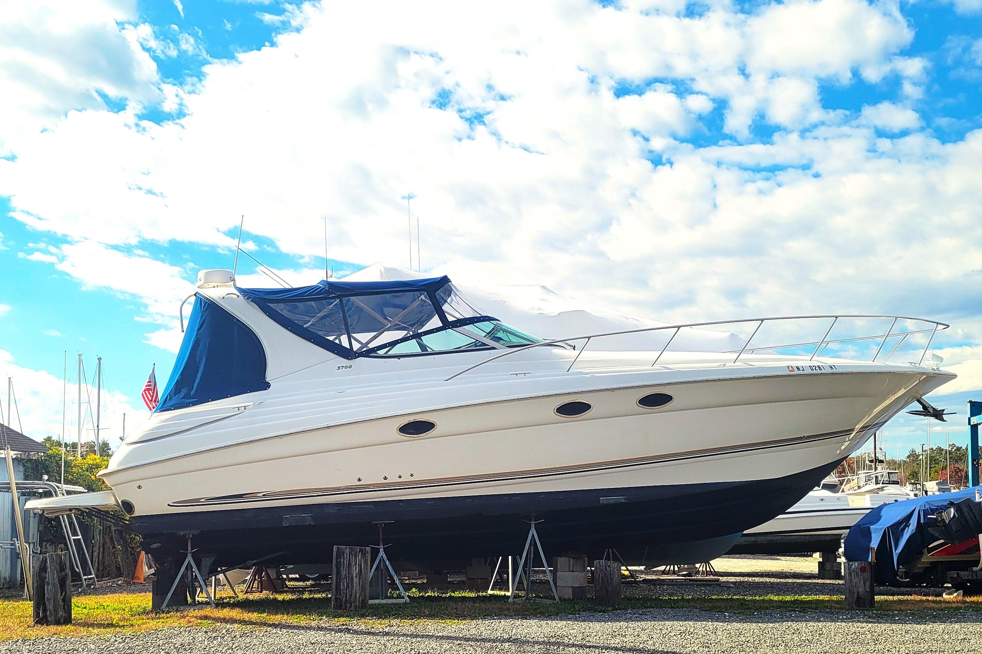 Wellcraft 3700 Martinique