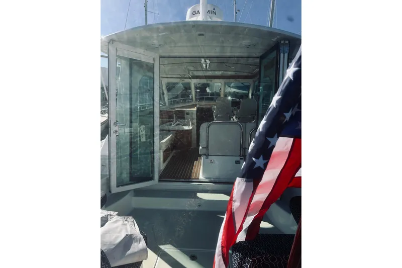2021 Back Cove 37 Yacht Photos Pics Back Cove 37 yacht interior view with American flag, 2021 model.