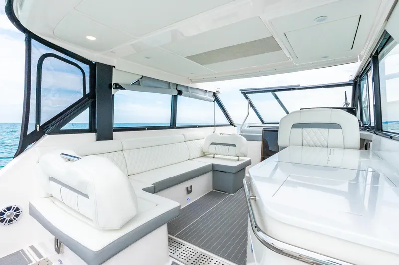 Da Better Boat Yacht Photos Pics 