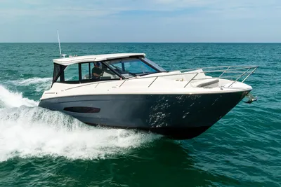 Regal 36 Grande Coupe