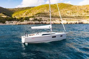 2023 Beneteau Oceanis 34.1