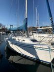 1995 Catalina 320