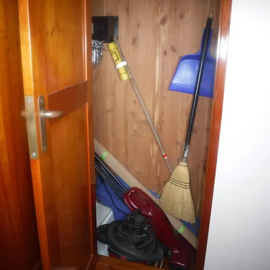 Ping Yacht Photos Pics 