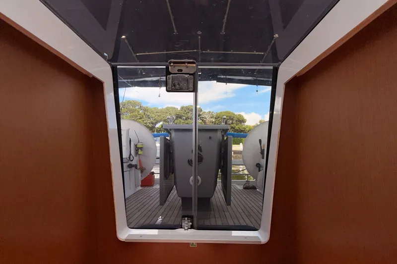 Wildflower III Yacht Photos Pics 