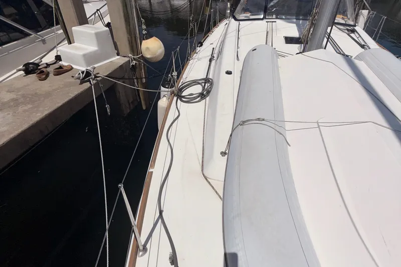 Wildflower III Yacht Photos Pics 