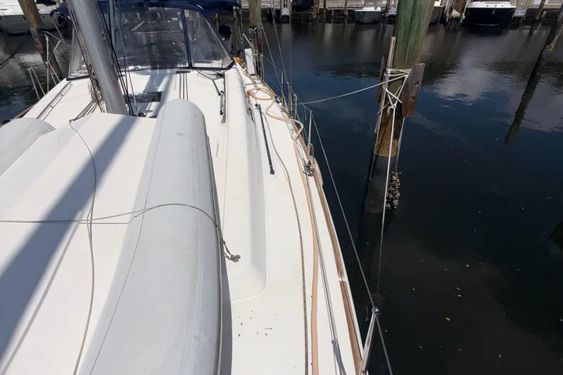 Wildflower III Yacht Photos Pics 