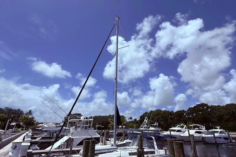 Wildflower III Yacht Photos Pics 