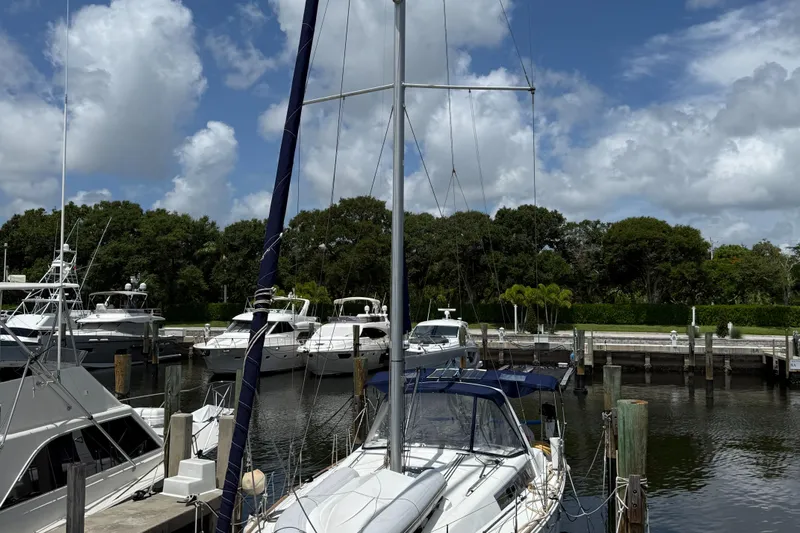 Wildflower III Yacht Photos Pics 