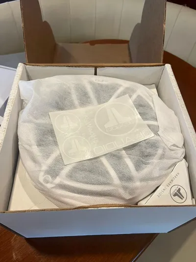 Speedy Banana Yacht Photos Pics 