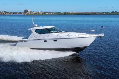 Tiara Yachts 4300 Sovran