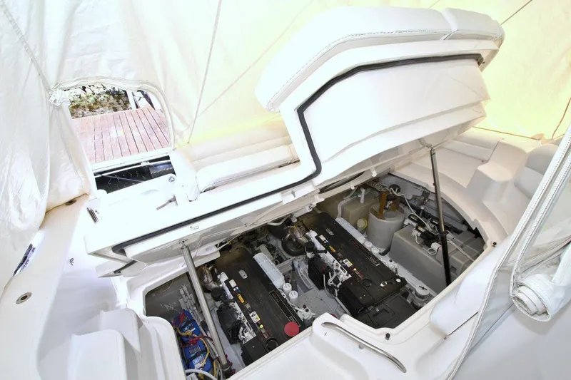 The Adventure Yacht Photos Pics 