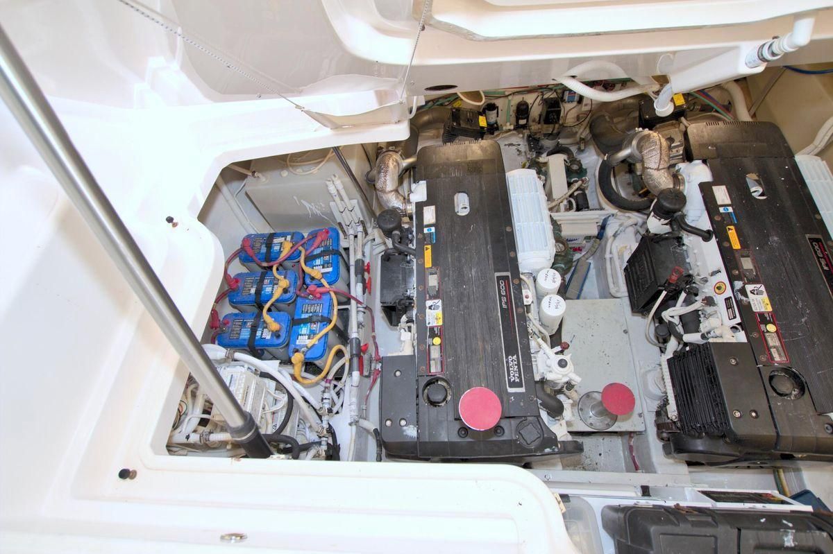 2008 Tiara Yachts 43 
