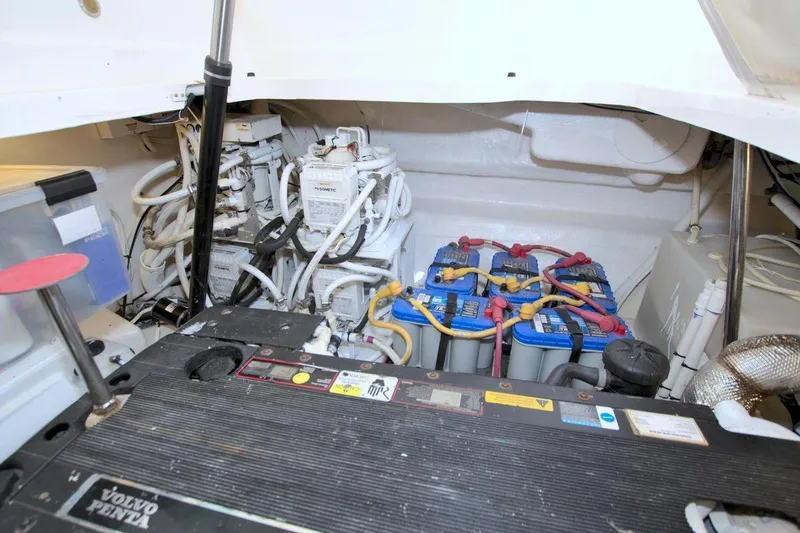 The Adventure Yacht Photos Pics 