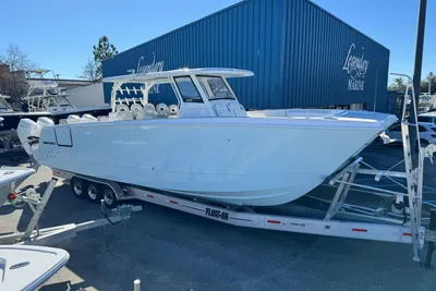 Twin Vee 400 GFX