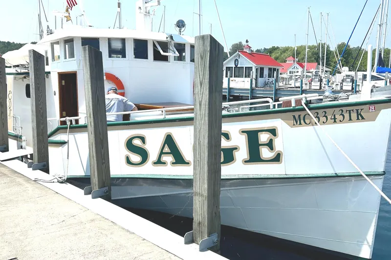 Harborview Yacht Photos Pics 