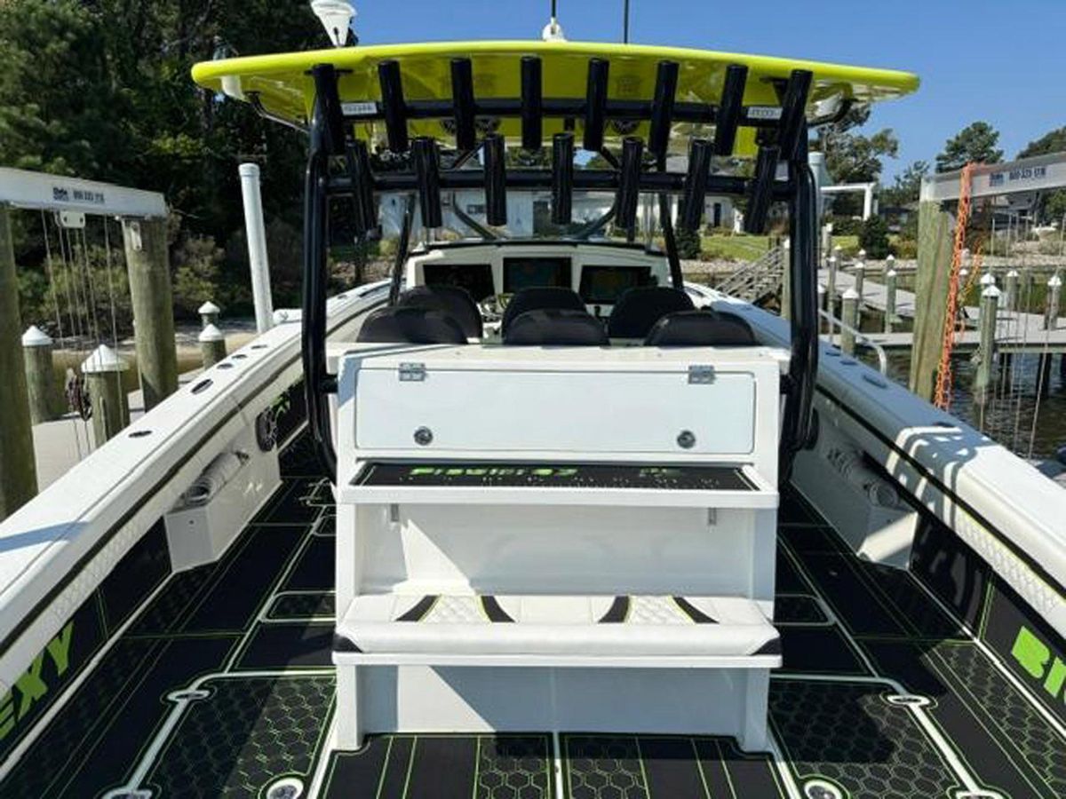 2020 Prowler 42 
