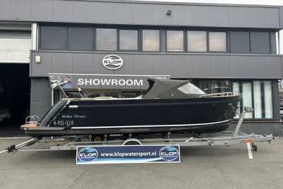 2023 Maxima 720 retro met Honda 100 pk!