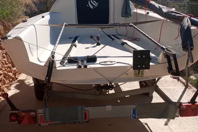 2019 Custom Benneteau first 18