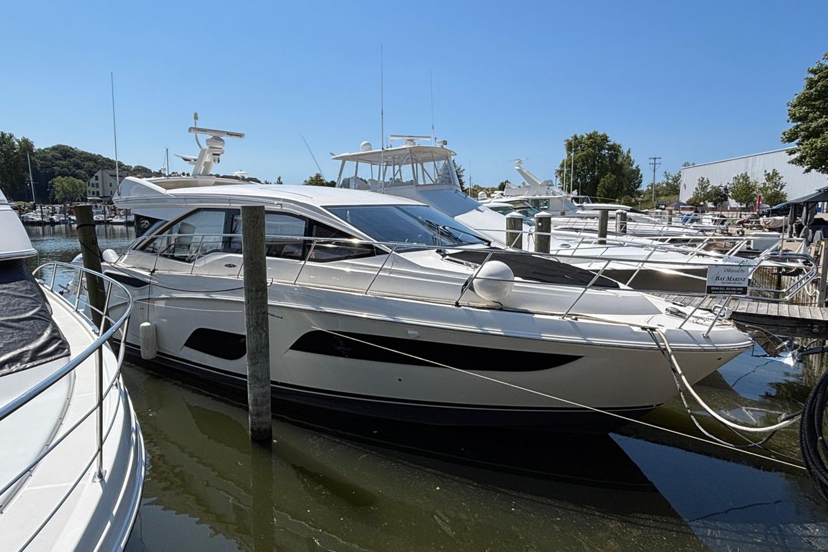 2018 Sea Ray 46 