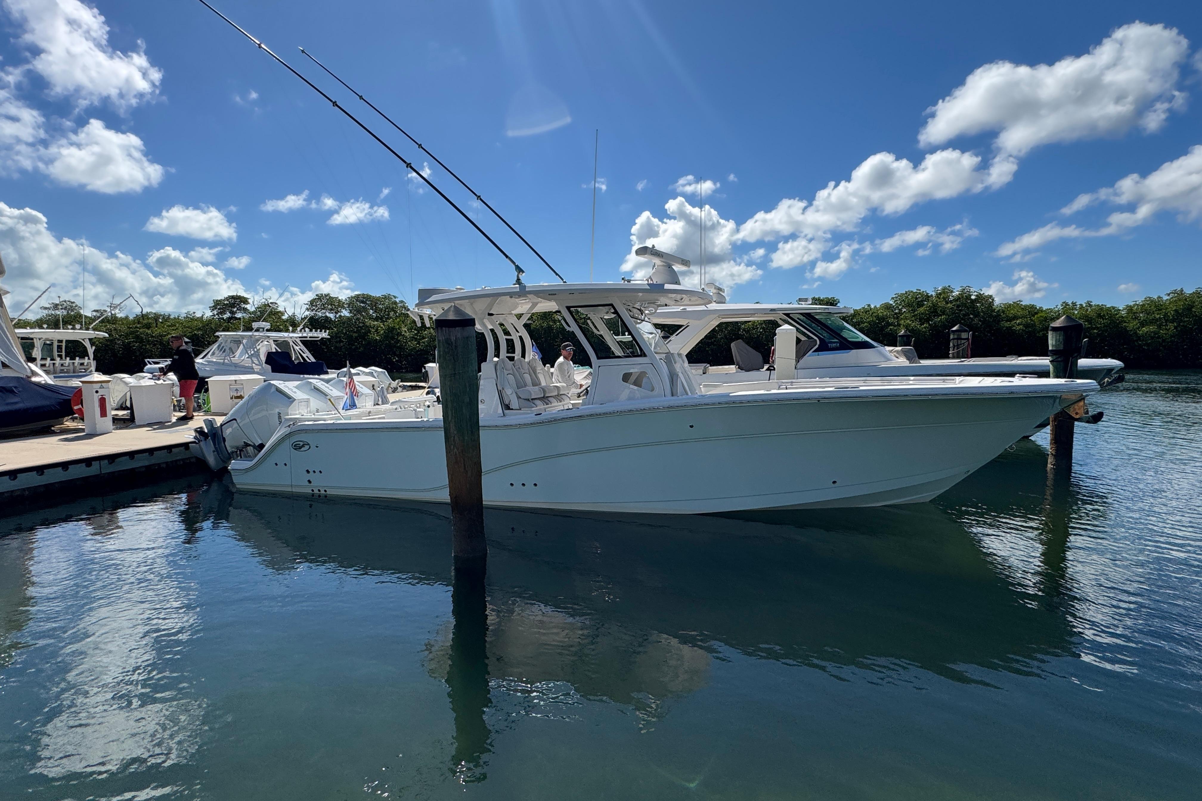 Sea Fox 368 Commander