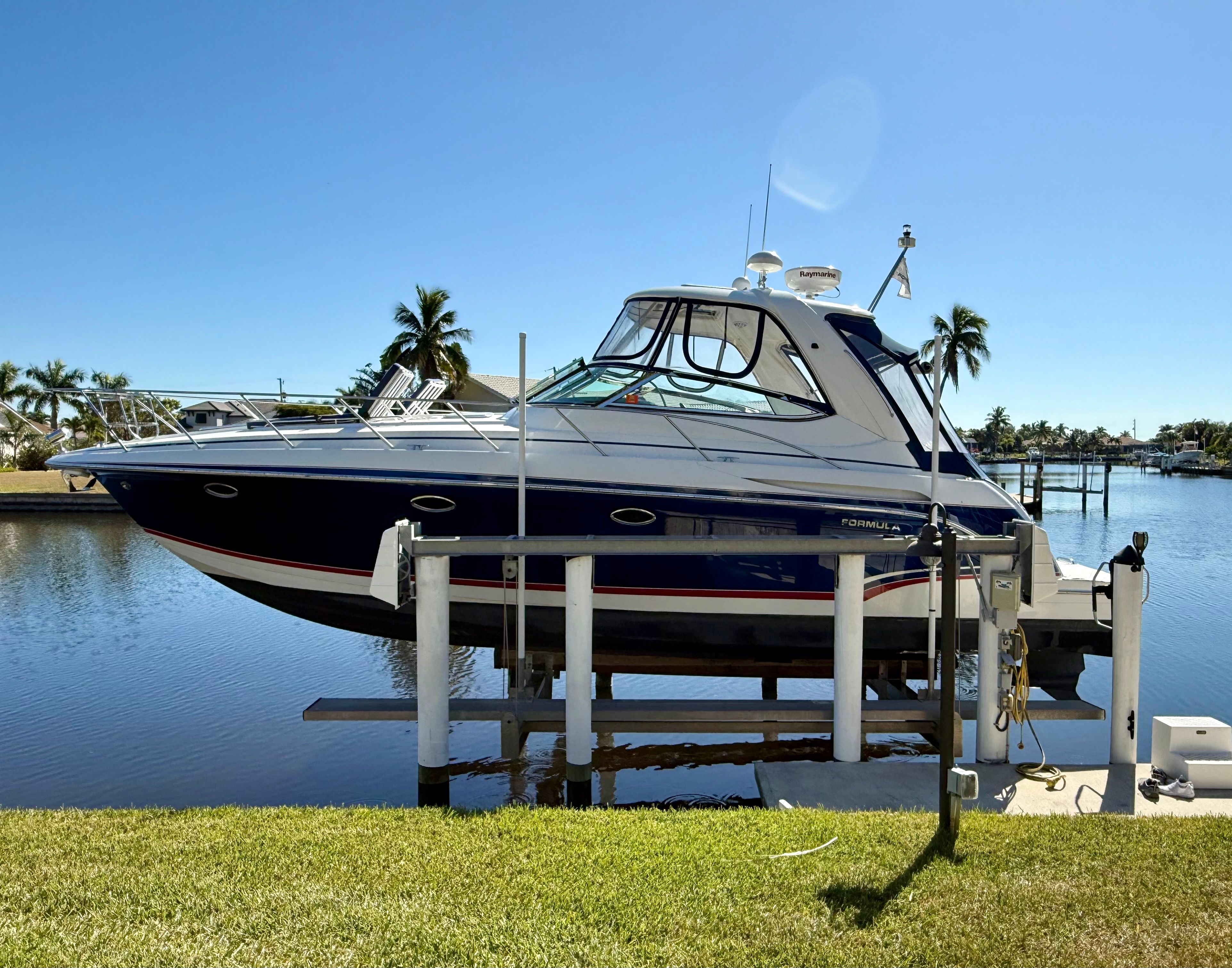 2008 Formula 37 Performance Cruiser