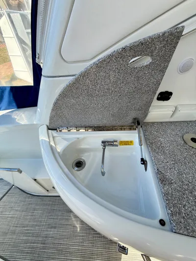 How We Roll Yacht Photos Pics 