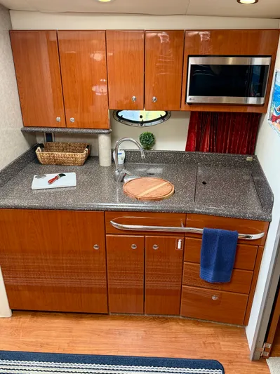 How We Roll Yacht Photos Pics 