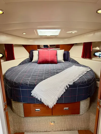 How We Roll Yacht Photos Pics 