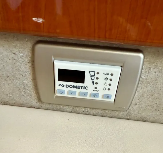 How We Roll Yacht Photos Pics 