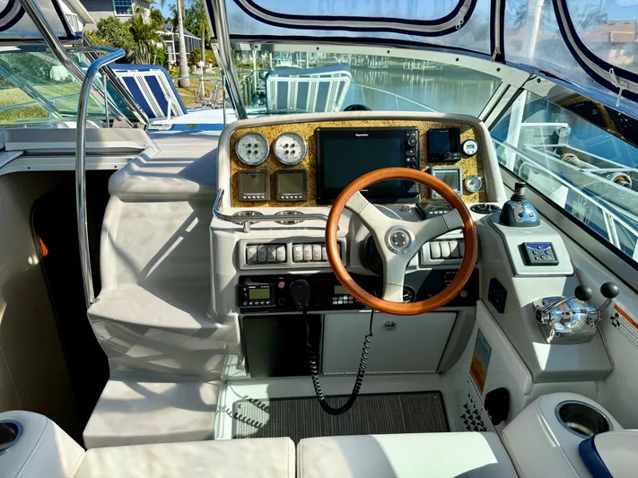 How We Roll Yacht Photos Pics 