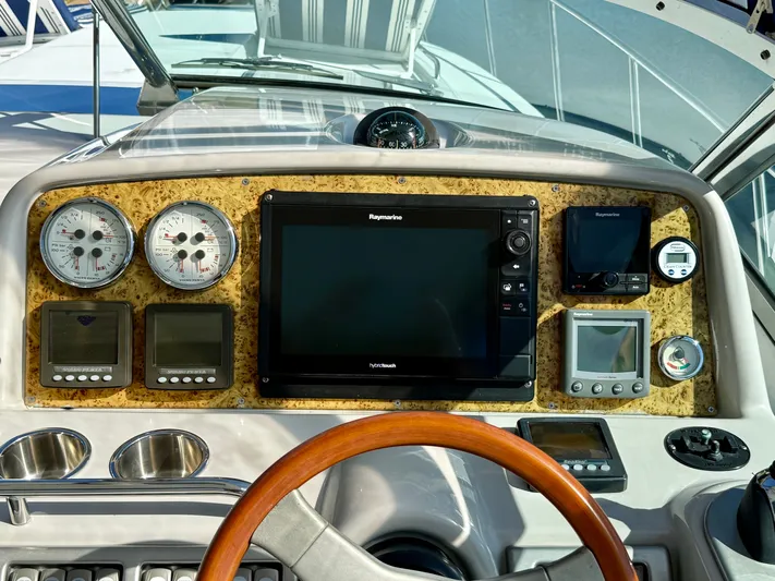 How We Roll Yacht Photos Pics 