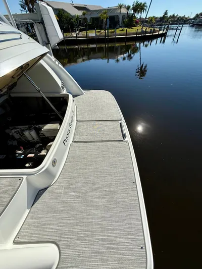 How We Roll Yacht Photos Pics 