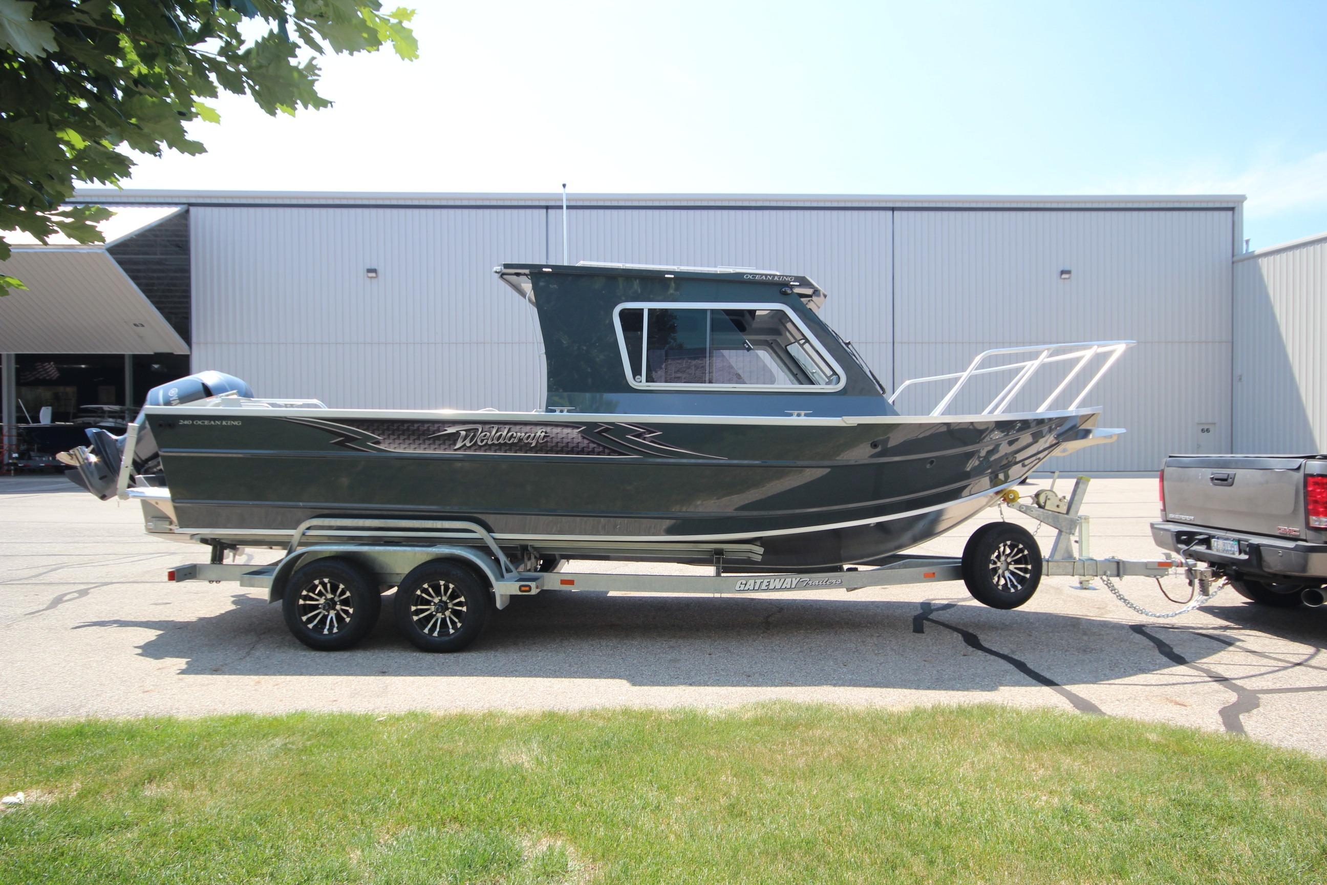 Weldcraft 240 Ocean King F300XCB In Stock