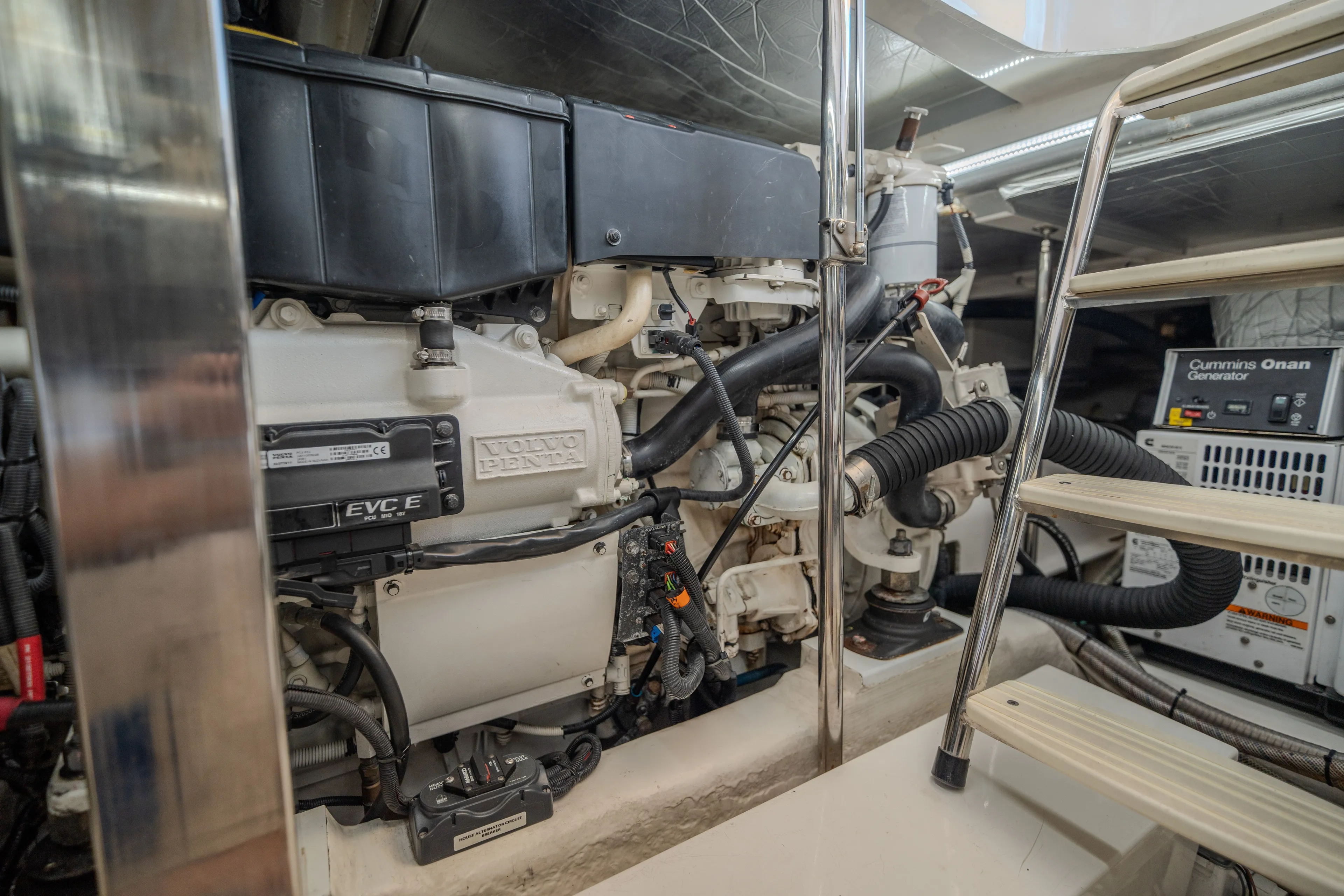 Stephany Yacht Photos Pics 