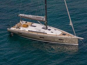 2023 Beneteau First 44