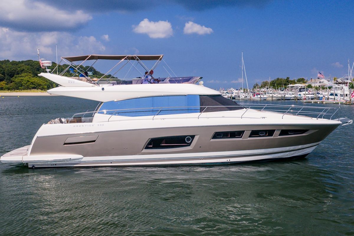 2014 Prestige 55 