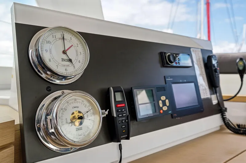 Sabai Sabai Yacht Photos Pics 