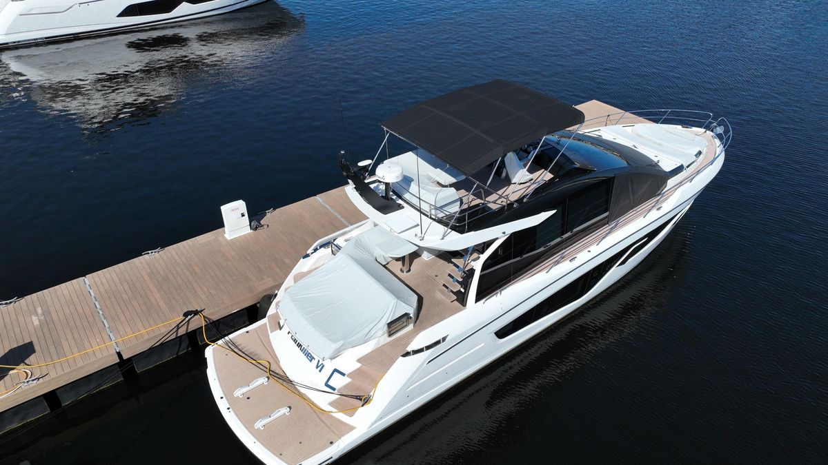 2023 Sunseeker 67 
