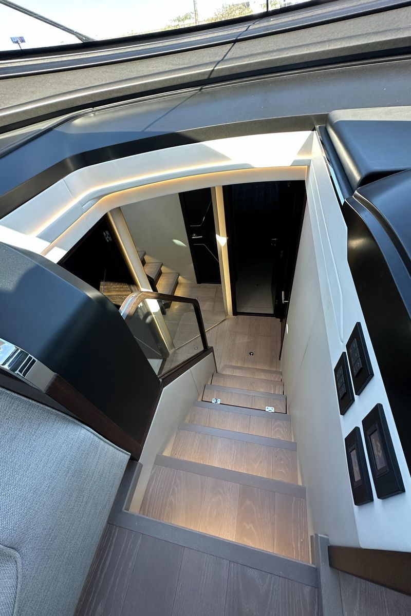 2023 Sunseeker 67 