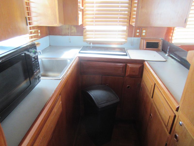 1985 DeFever 44 Trawler
