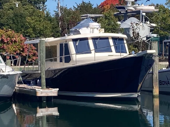 Blue Heron Yacht Photos Pics 