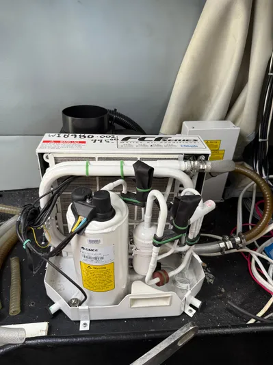 Sportis Yacht Photos Pics 