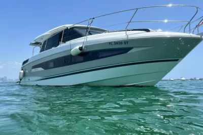 Jeanneau NC 37