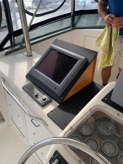 Lolly Yacht Photos Pics Control panel of a 1985 Ocean Yachts 55 Super Sport boat.