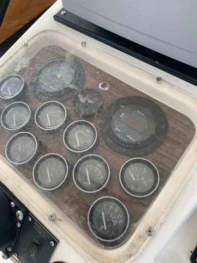 Lolly Yacht Photos Pics Dashboard gauges of a 1985 Ocean Yachts 55 Super Sport boat.