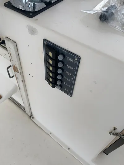 Lolly Yacht Photos Pics Control panel on a 1985 Ocean Yachts 55 Super Sport boat.