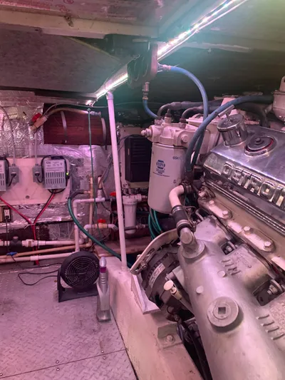 Lolly Yacht Photos Pics Engine room of a 1985 Ocean Yachts 55 Super Sport boat.