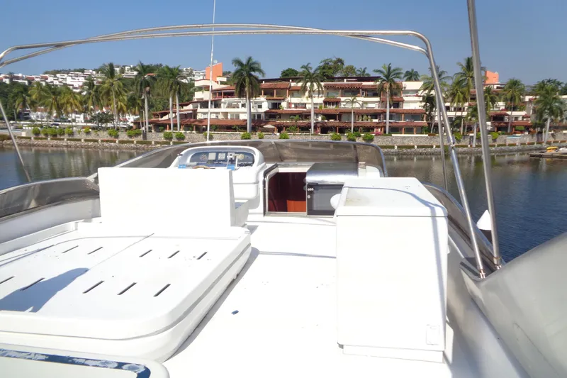 (project Boat) 1995 Azimut 78ultra @ixtapa-mexico Yacht Photos Pics 1995 Azimut 78 Ultra Motoryacht deck with scenic waterfront view.