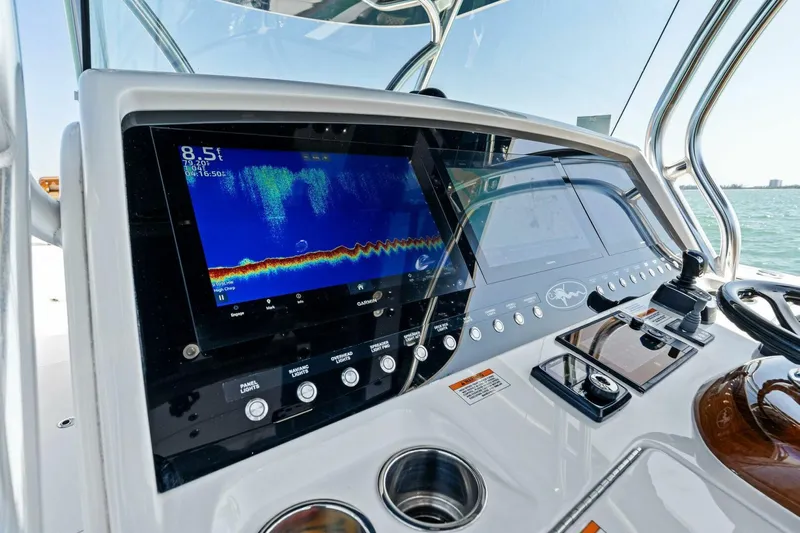 Steel Humble Yacht Photos Pics 