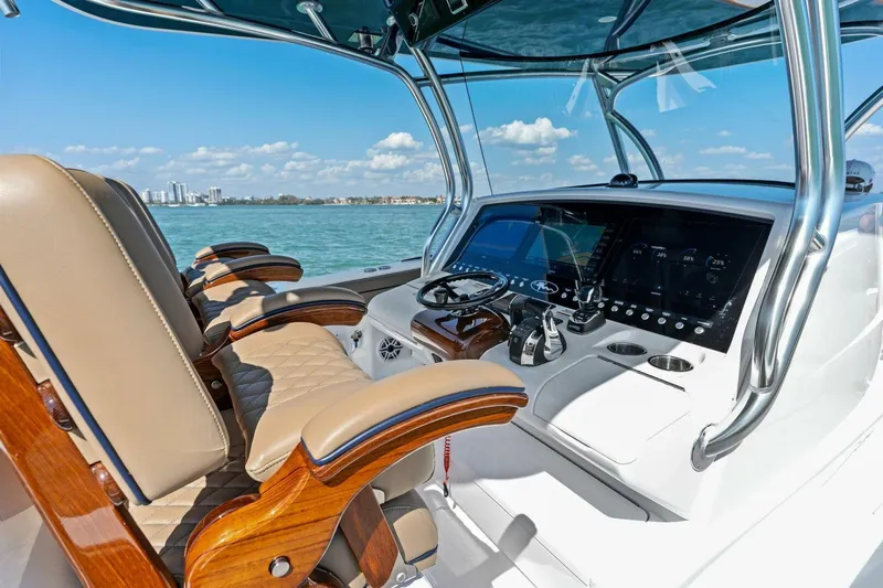 Steel Humble Yacht Photos Pics 